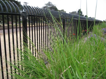 Barrio Fence-1